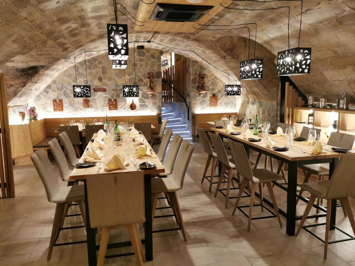 Landgasthof Scheubel Gremsdorf Bagian luar foto