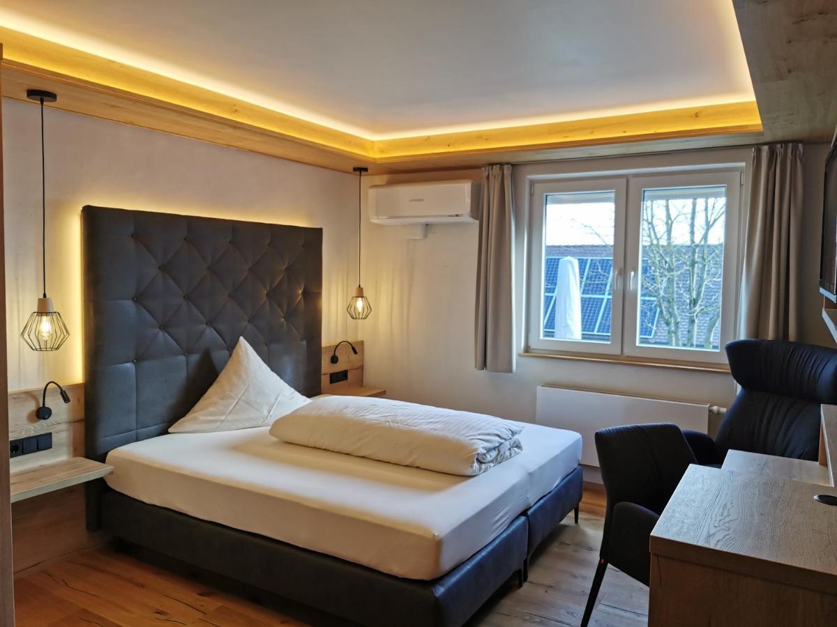 Landgasthof Scheubel Gremsdorf Bagian luar foto