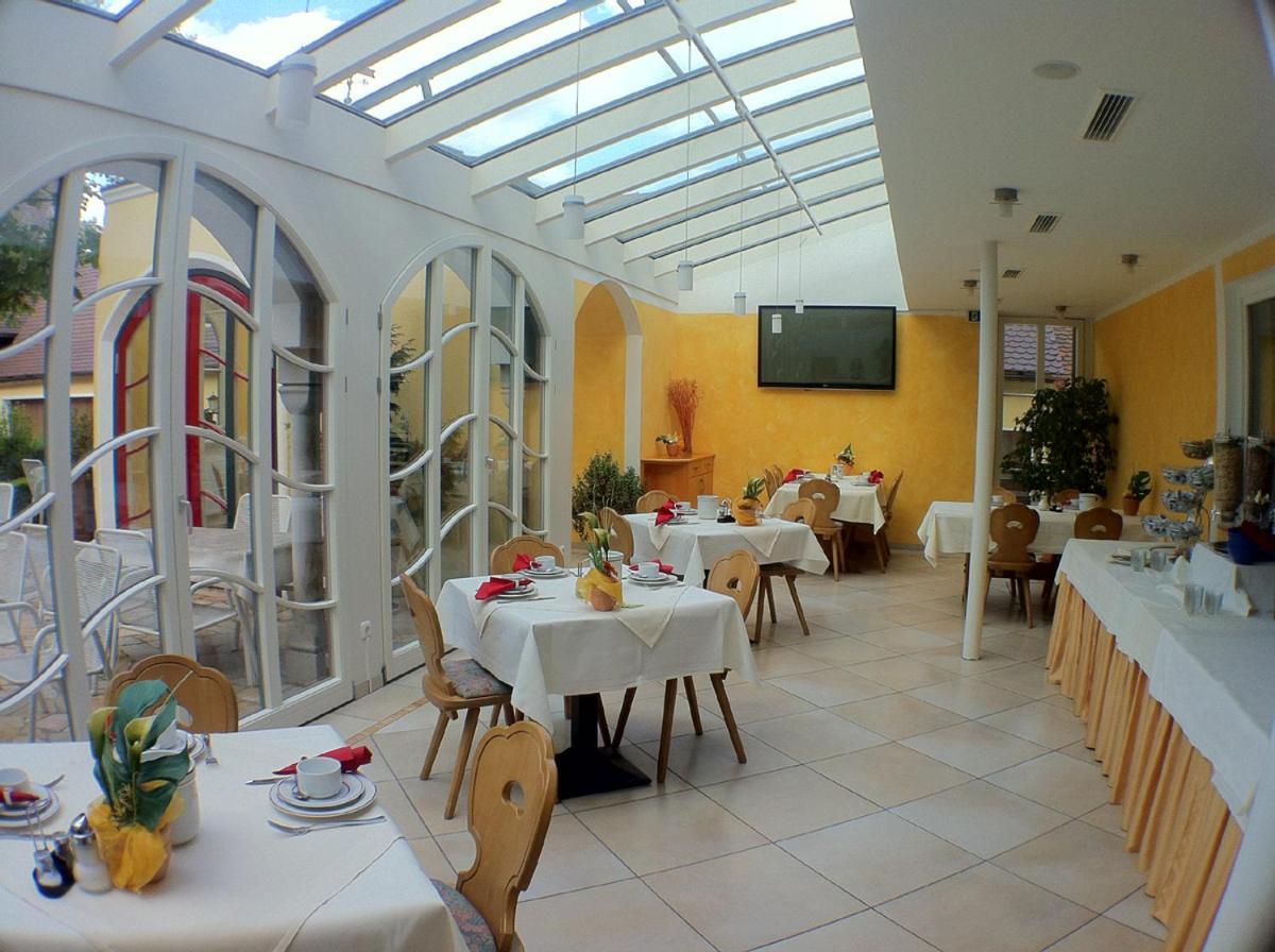 Landgasthof Scheubel Gremsdorf Bagian luar foto