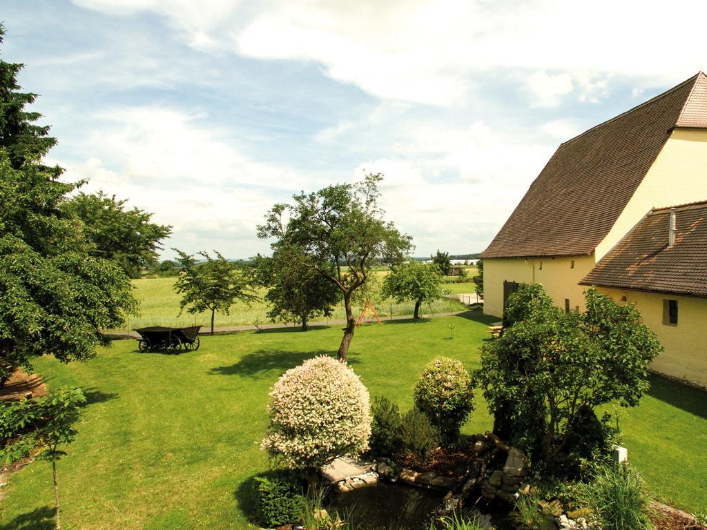 Landgasthof Scheubel Gremsdorf Bagian luar foto